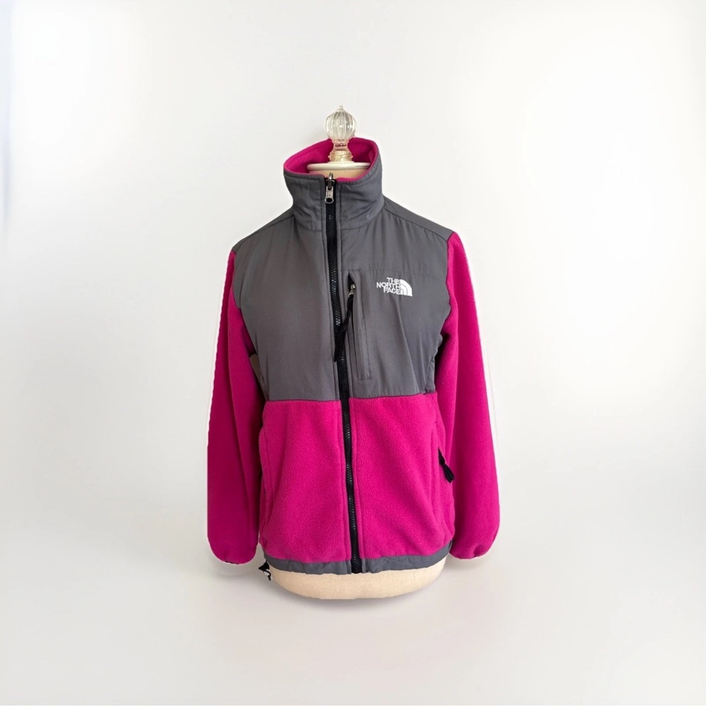 The North Face Women's Pink and Gray Denali Jacket